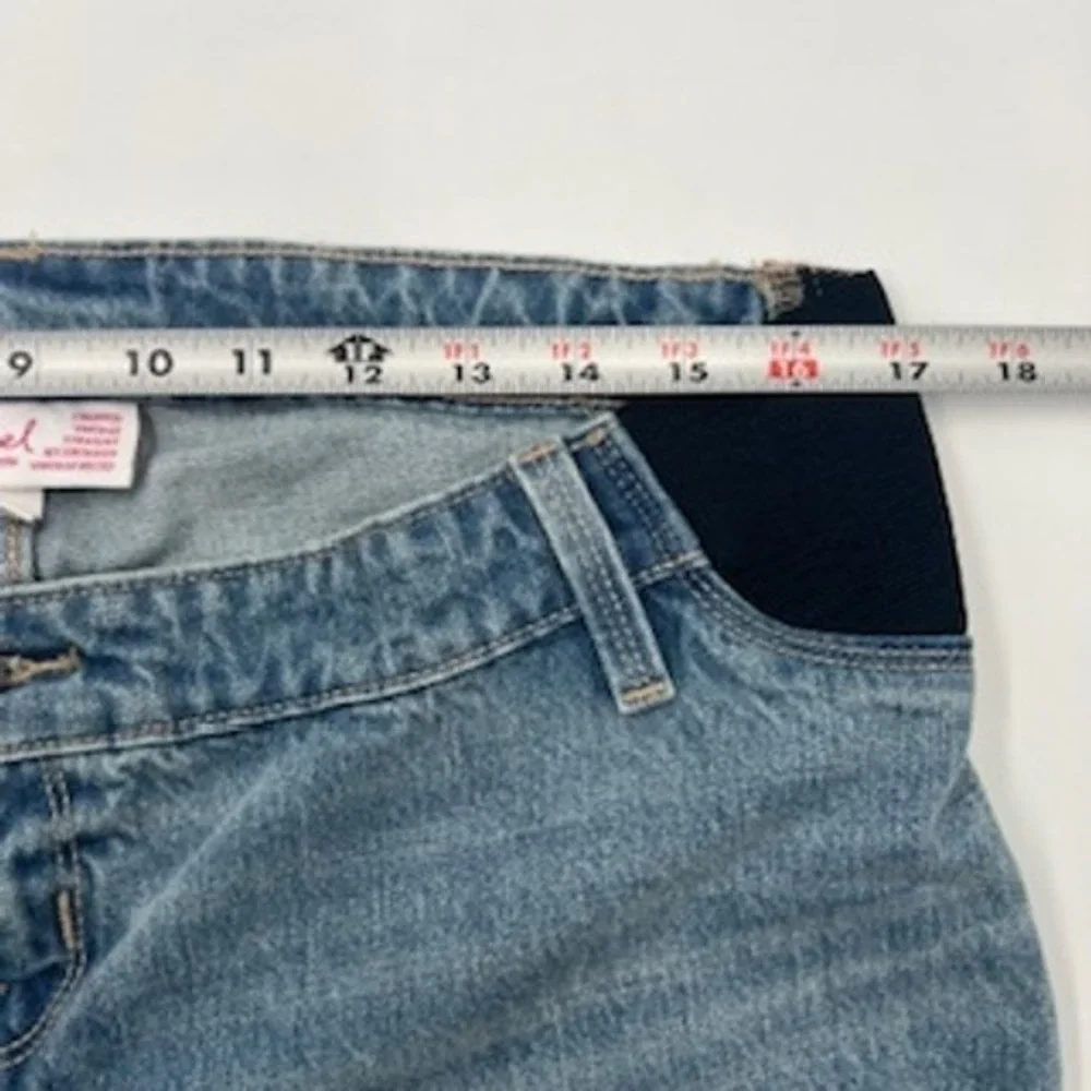 Isabel Maternity‎ by Ingrid & Isabel Cropped Vintage Straight Jeans Light Wash 6